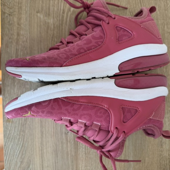 Puma Shoes Womens Size 7.5 Pink SoftFoam+ Mesh Athletic Sneakers 388505-02 - Picture 6 of 10